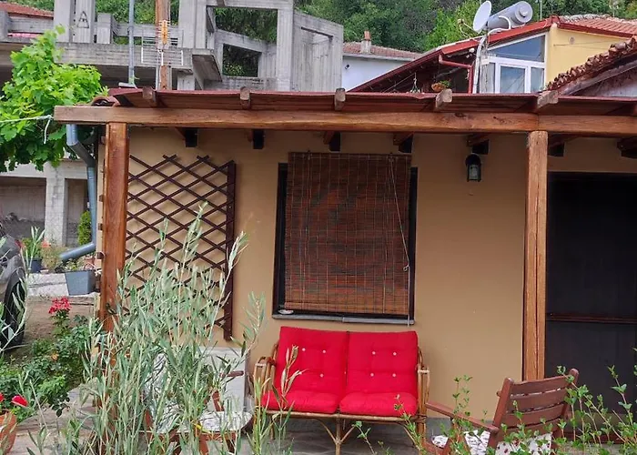 Μονόχωρος Με Αυλή Appartamento